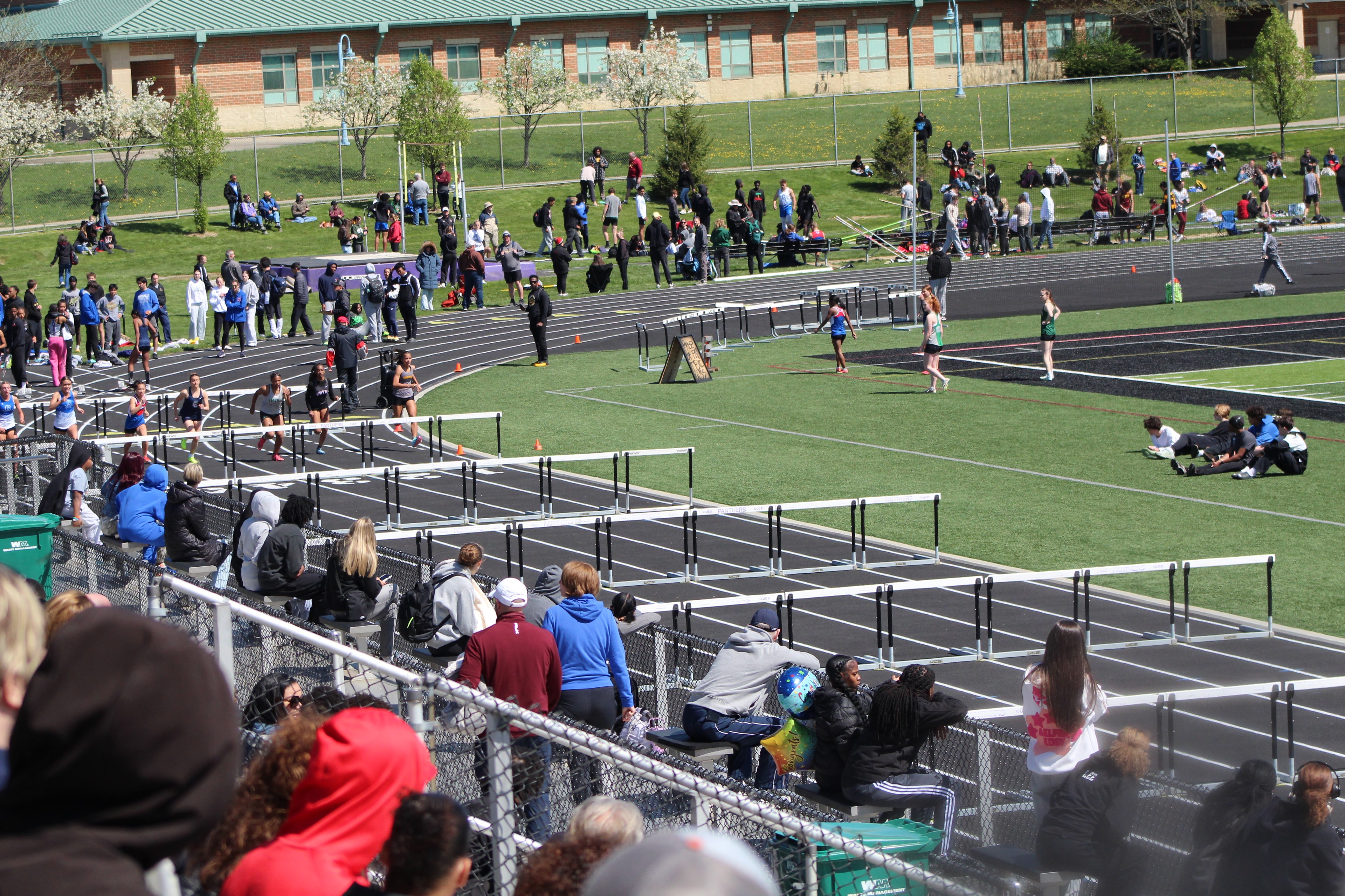 Scioto Irish meet — athletes and spectators at the track